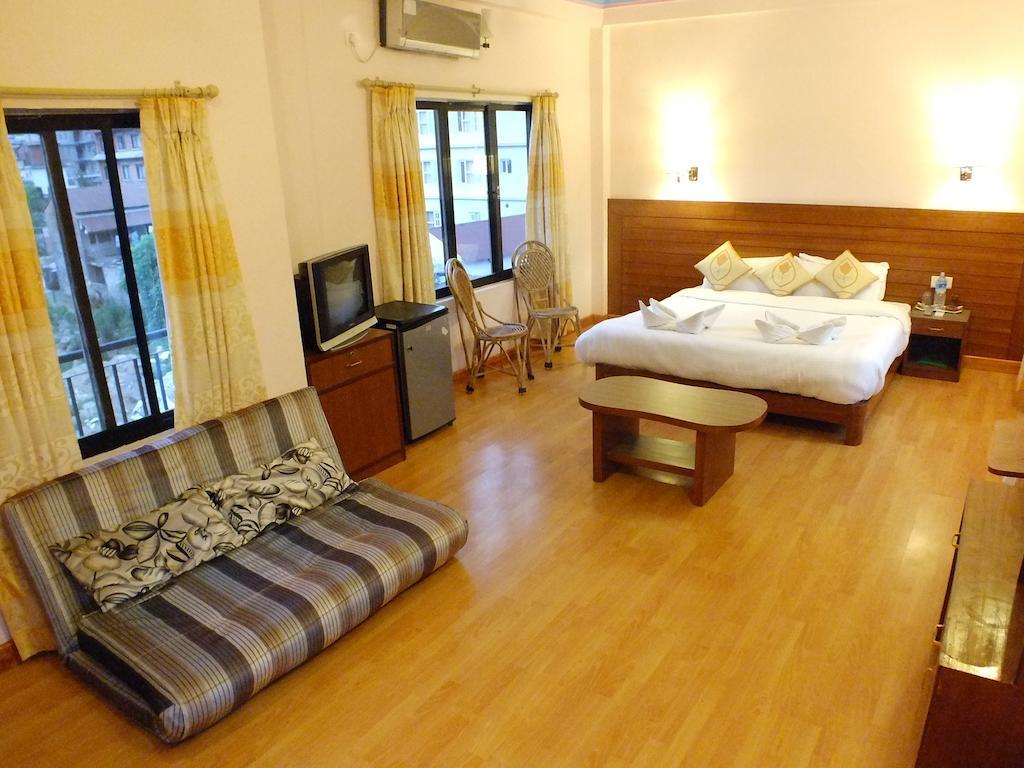 Hotel Greenland Pokhara Habitación foto